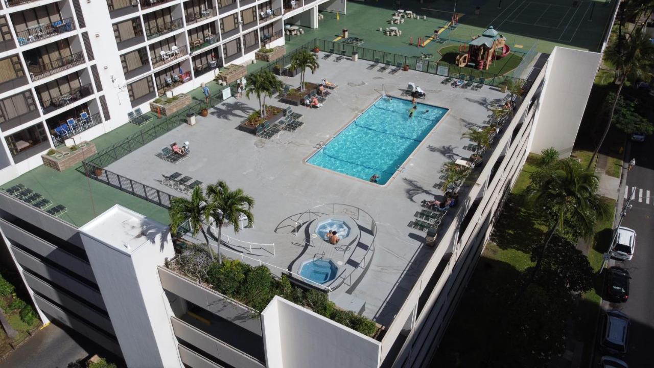 Cozy Waikiki Getaway, Stroll To Beach With Free Parking Χονολουλού Εξωτερικό φωτογραφία