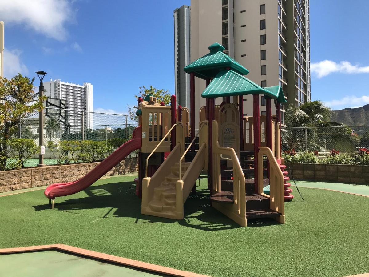 Cozy Waikiki Getaway, Stroll To Beach With Free Parking Χονολουλού Εξωτερικό φωτογραφία